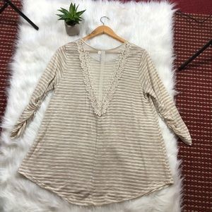 francesca’s | striped top w/ mesh & crochet back L